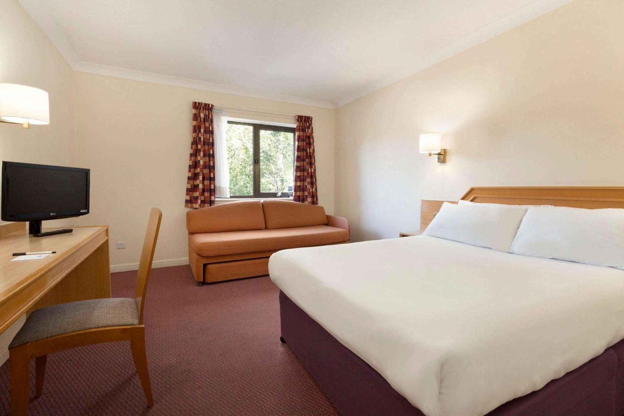 Days Inn Southampton Rownhams Chilworth  Экстерьер фото